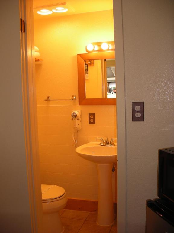 Falls Motel Thompson Falls Zimmer foto